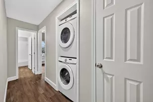 9707 Richmond Ave, Houston, TX 77042 - Photo 7