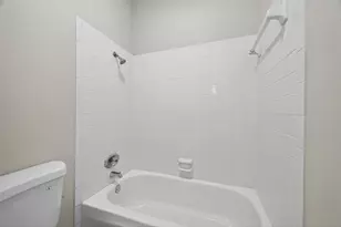 9707 Richmond Ave, Houston, TX 77042 - Photo 13