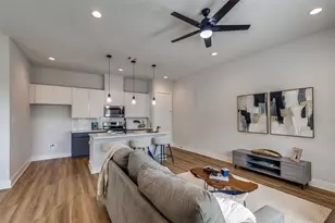 13131 Perennial Spgs Dr, Houston, TX 77048 - Photo 5