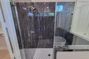 5613 Leonard St, Houston, TX 77023 - Photo 31