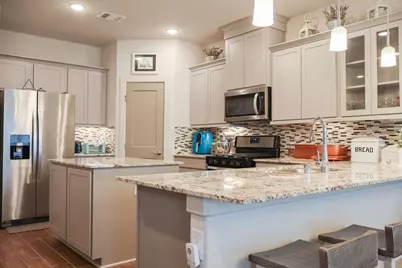 5319 Decatur Court, Dickinson, TX 77539 - Photo 11