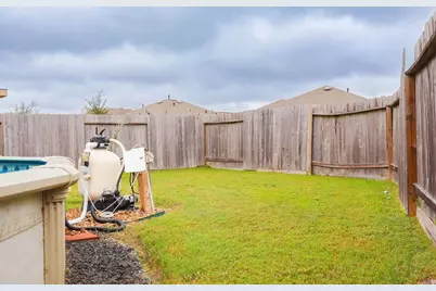 5319 Decatur Court, Dickinson, TX 77539 - Photo 37