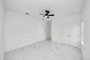 8023 Brandon St, Houston, TX 77051 - Photo 5