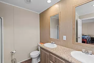 6513 Wickwillow Ln, Alvin, TX 77511 - Photo 13