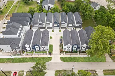 332 Neyland Street, Houston, TX 77022 - Photo 1