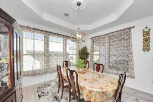 213 Newman Ct, Conroe, TX 77303 - Photo 11