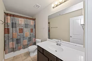 12537 Lake Conroe Hills Dr, Willis, TX 77318 - Photo 13