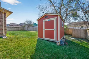 12537 Lake Conroe Hills Dr, Willis, TX 77318 - Photo 43
