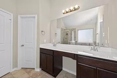 12537 Lake Conroe Hills Drive, Willis, TX 77318 - Photo 17