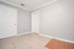 8622 Elbert St, Houston, TX 77028 - Photo 15