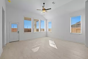 316 Goldeneye Duck Dr, Waller, TX 77447 - Photo 7