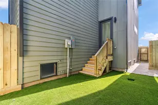 3219 Brewster St, Houston, TX 77026 - Photo 19