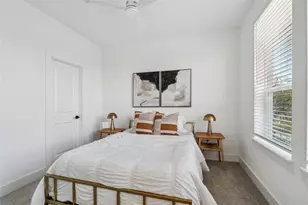 3219 Brewster St, Houston, TX 77026 - Photo 25