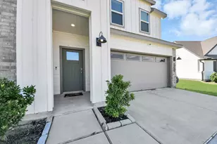 13910 Red River Dr, Baytown, TX 77523 - Photo 41