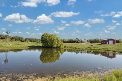 5100 Jaeger Road, Burton, TX 77835 - Photo 31