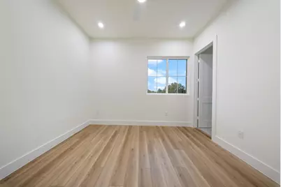 1126 Weiss Street, Houston, TX 77009 - Photo 15