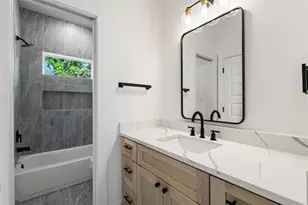 4110 Cortlandt St, Houston, TX 77018 - Photo 35