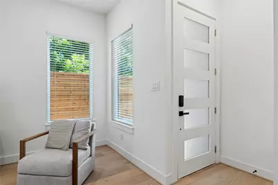 4110 Cortlandt Street, Houston, TX 77018 - Photo 5