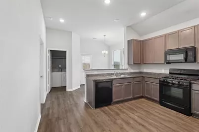 111 Tejas Village Parkway, Beasley, TX 77417 - Photo 11