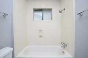 16730 Townes Rd, Friendswood, TX 77546 - Photo 19