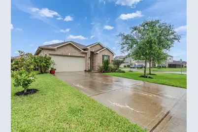 1807 Oakdale Mist Drive, Dickinson, TX 77539 - Photo 3
