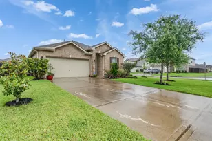 1807 Oakdale Mist Dr, Dickinson, TX 77539 - Photo 3