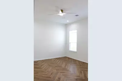 9607 Champion Heavens Drive, Spring, TX 77379 - Photo 7