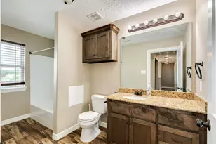 2426 Ridgewood Dr, West Columbia, TX 77486 - Photo 21