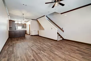 8715 Meadowcroft Dr, Houston, TX 77063 - Photo 5