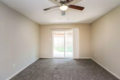 5114 Autumn Forest Drive, Houston, TX 77091 - Photo 9