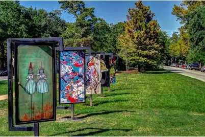 2626 Couch Street, Houston, TX 77008 - Photo 39