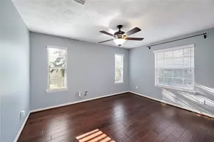 2626 Couch St, Houston, TX 77008 - Photo 23