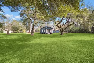 3422 Singleton Rd, Baytown, TX 77521 - Photo 13