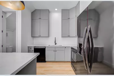 1506 McKee Street #B, Houston, TX 77009 - Photo 9