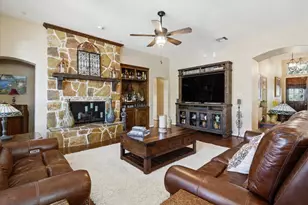 2884 Tuscania Ln, League City, TX 77573 - Photo 7