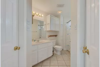 501 Riggs Street, Brenham, TX 77833 - Photo 13