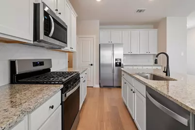 1035 Rosewood Trail, Beasley, TX 77417 - Photo 3