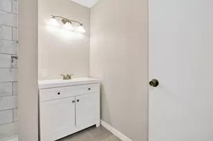 10863 Autumn Ln, Cleveland, TX 77328 - Photo 17