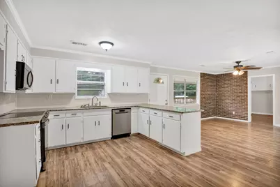 10863 Autumn Lane, Cleveland, TX 77328 - Photo 7