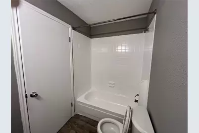 10211 Sugar Branch Drive #396, Houston, TX 77036 - Photo 9