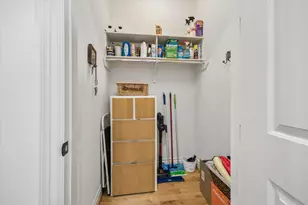 708 Asbury St, Houston, TX 77007 - Photo 33