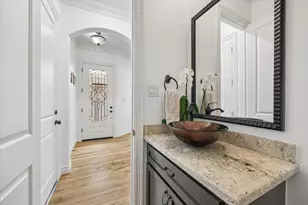 708 Asbury St, Houston, TX 77007 - Photo 5