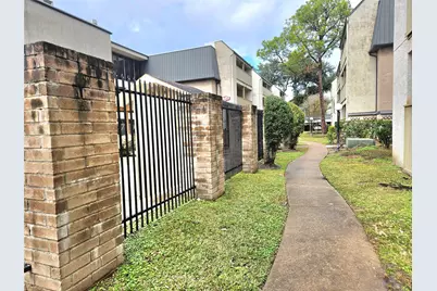 8421 Hearth Drive #21, Houston, TX 77054 - Photo 19