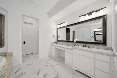 19 Brittany Rose Place, The Woodlands, TX 77375 - Photo 19