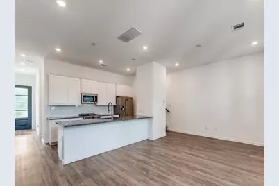 4727 Glen Isle Drive, Houston, TX 77009 - Photo 5