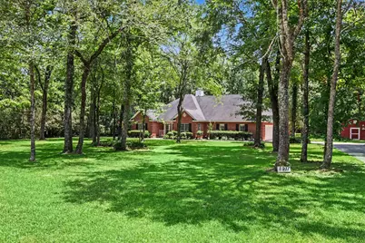 8911 Diamante Drive, Magnolia, TX 77354 - Photo 35
