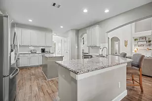 4031 Maybrook Ln, League City, TX 77573 - Photo 15