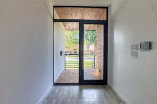5524 Jessamine St, Houston, TX 77081 - Photo 33