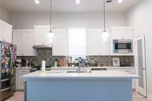 2718 Grand Fountains Dr, Houston, TX 77054 - Photo 7