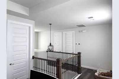 2718 Grand Fountains Drive #H, Houston, TX 77054 - Photo 13